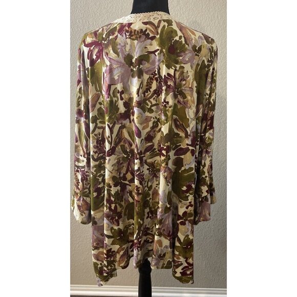 LOGO by Lori Goldstein 3X Floral Button Up Cardigan Lace Trim V Neck Pockets - Picture 2 of 7